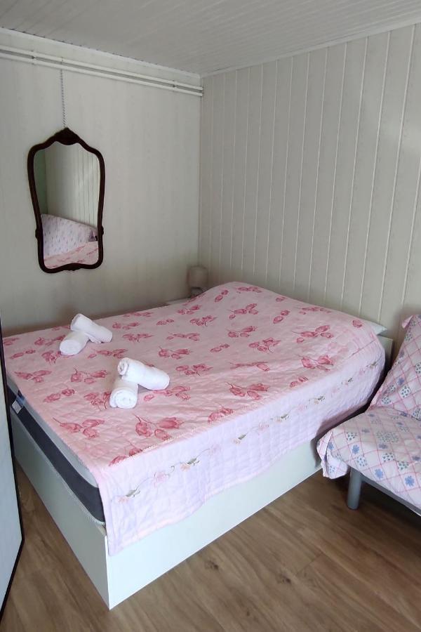 Studio Punat 5410a Luaran gambar